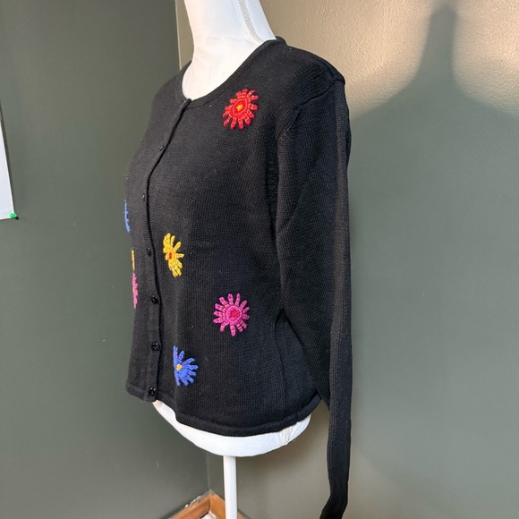 Classic Black Cardigan with Vibrant Floral Patterns Large - Picture 2 of 5